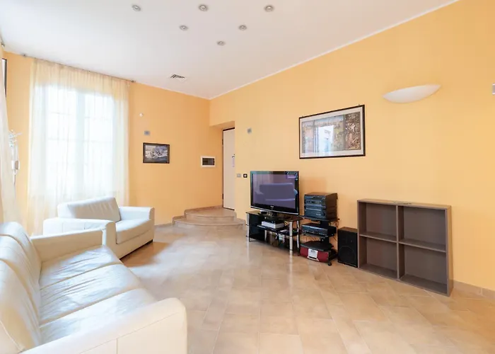 Hostdomus - Il Maestrale Apartament *